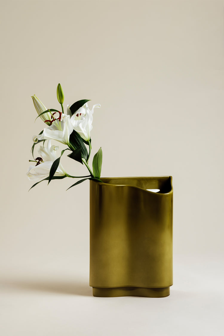 Vibration Vase